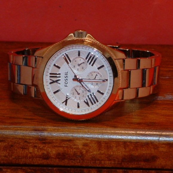 Women’s Fossil AM-4511 Analog Quartz Watch main image 6